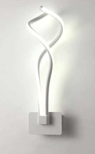 Sarmak Sculptural LED Wall Sconce in matte white